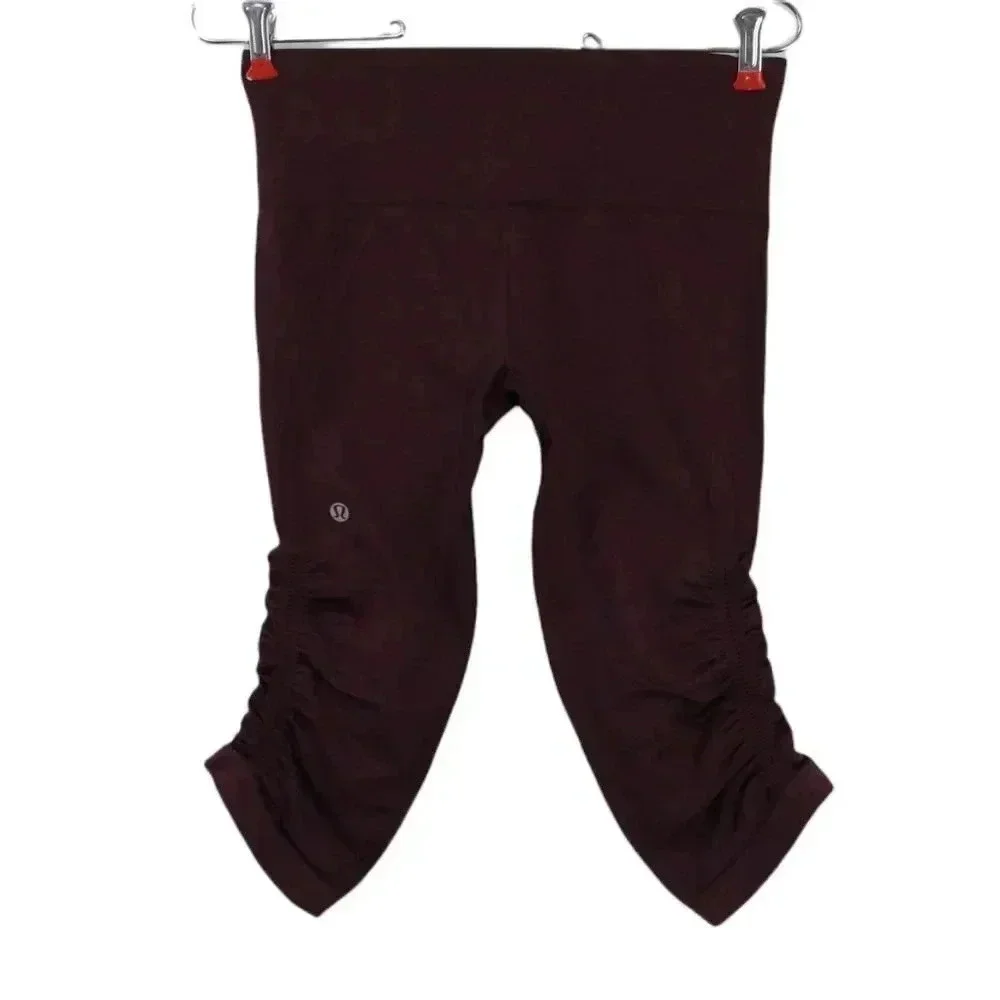 Lululemon in the flow crop Bordeaux 4